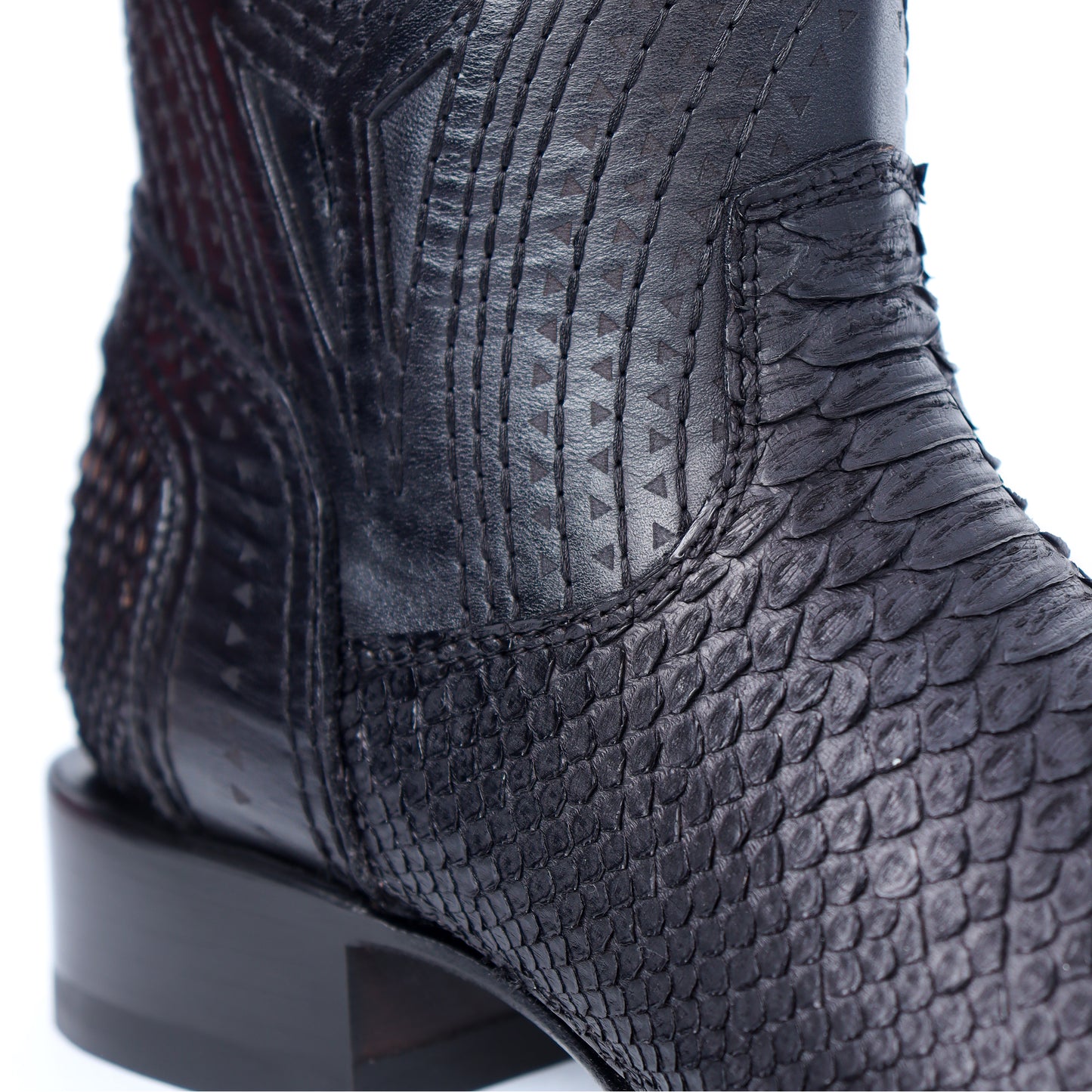 Bota Modelo Macam en Piel de Pitón Nobuk BJ113