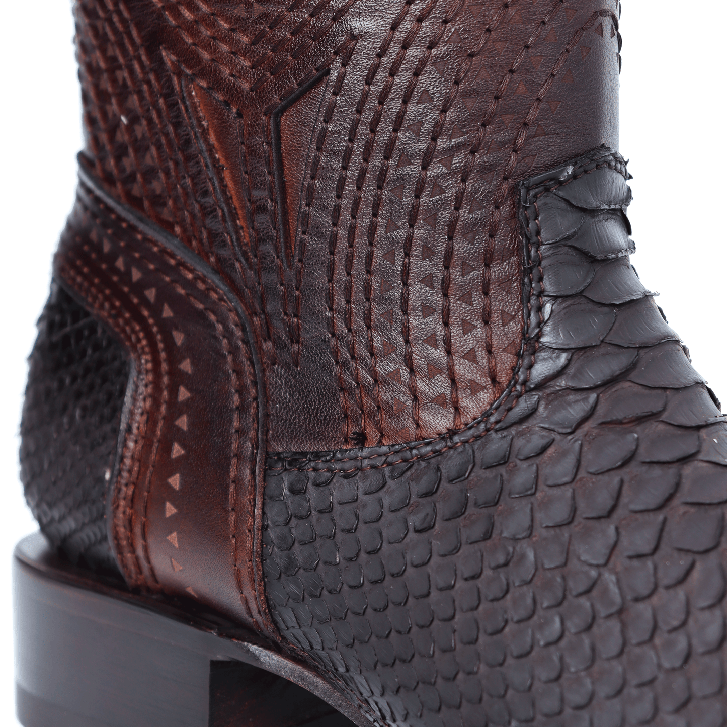 Bota Modelo Macam en Piel de Pitón Nobuk BJ114