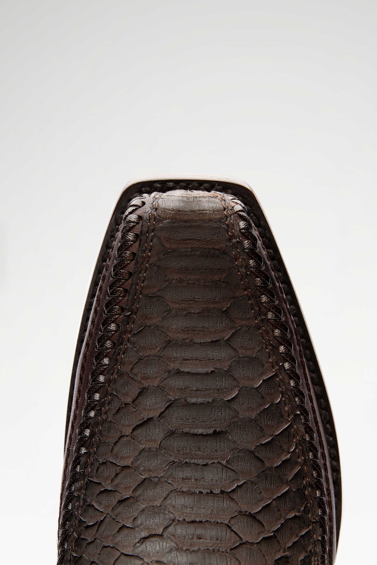 Bota de piel modelo 8000 +7 Python color Choco