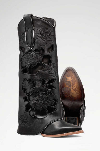 BOTA DE PIEL ROMA DE ROSAS PELIBUEY COLOR NEGRO