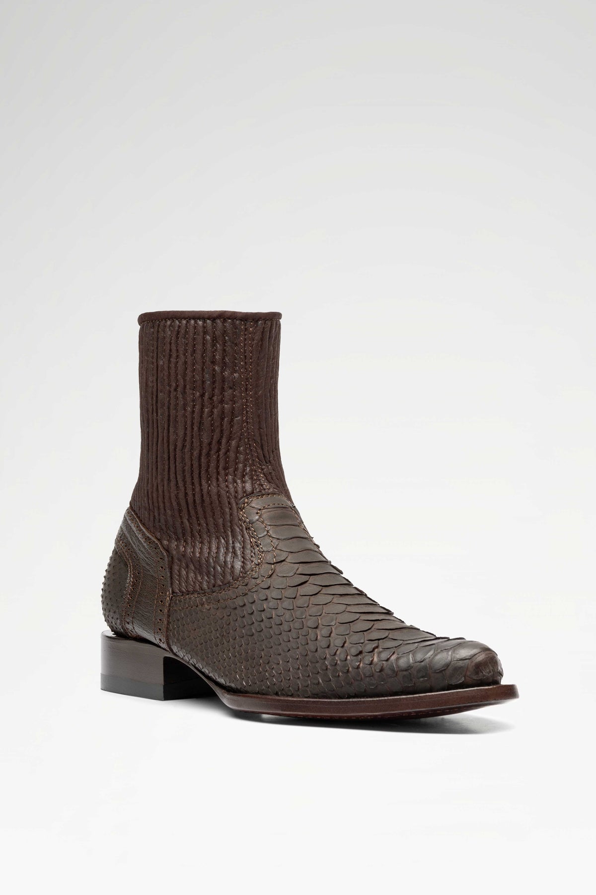 Bota de piel Skinny Europa Python color Chocolate