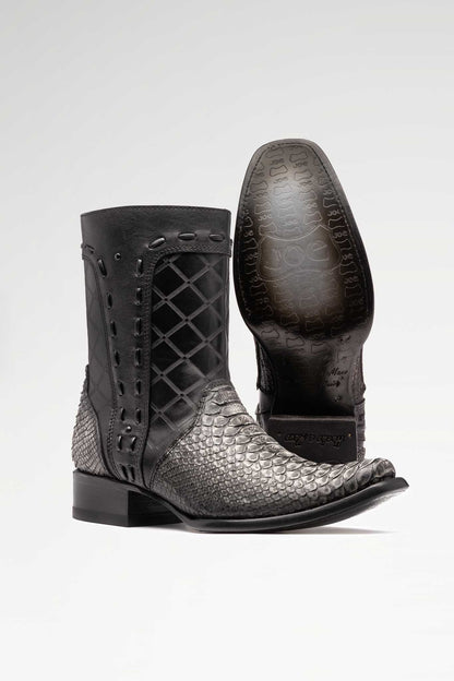 Bota de piel Taycan Python color Gris Oxford